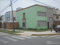CASA EN ALQUILER,URB. STA CONSTANZA-SURCO