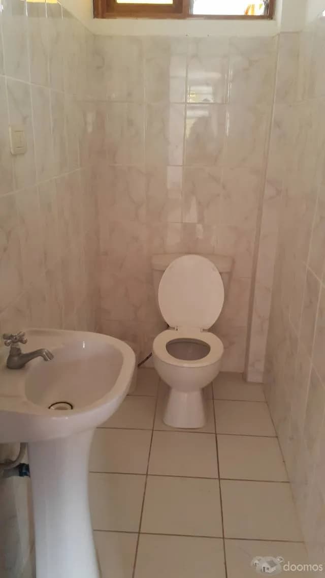 CASA DE 3 PISOS EN URB LOS CEDROS DE VILLA — foto 4