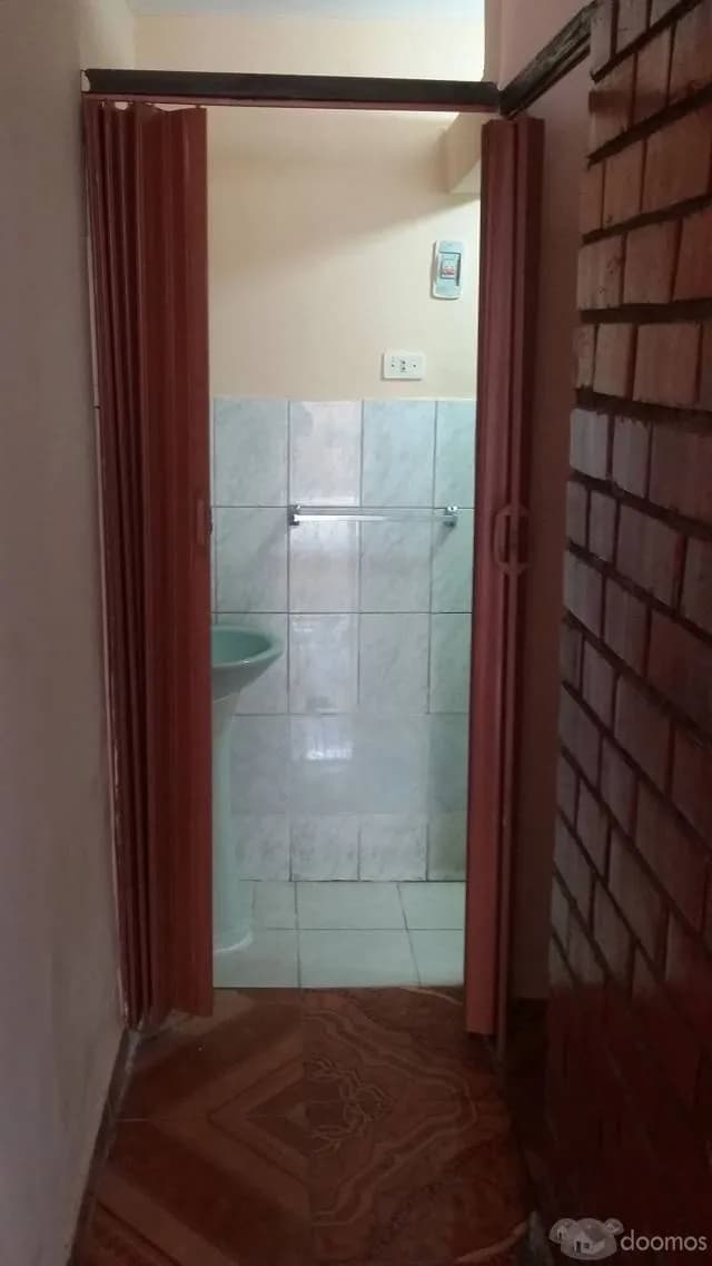 Remato  Local Comercial - Av. Universitaria San Miguel — foto 6