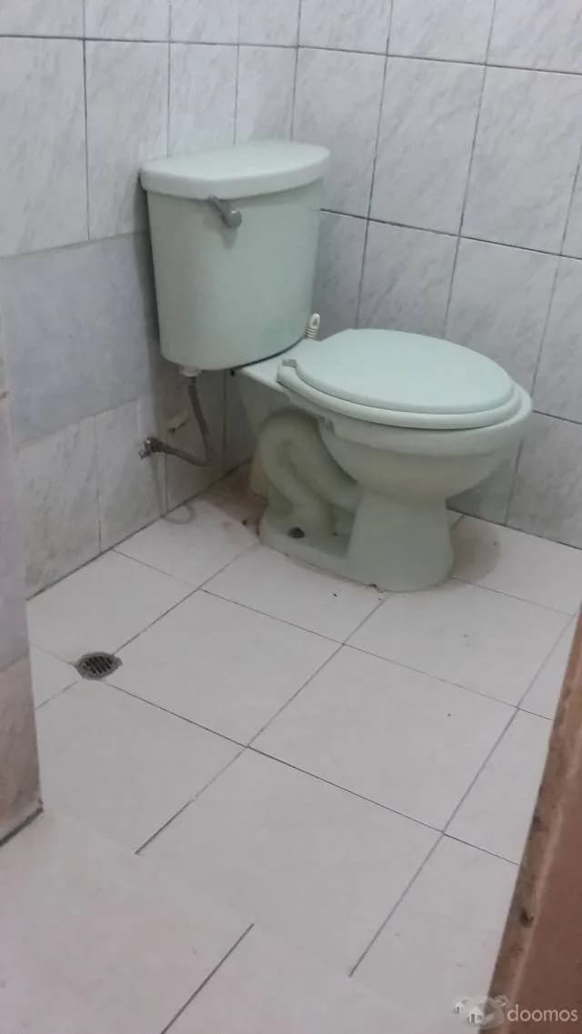 Remato  Local Comercial - Av. Universitaria San Miguel — foto 8