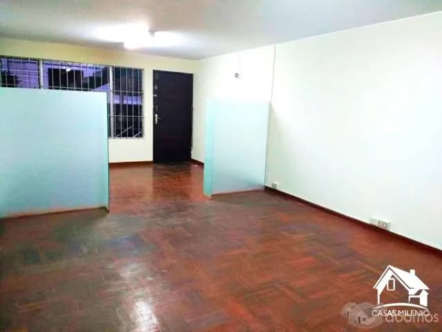 ALQUILO OFICINA A PUERTA CERRADA, 60m2, 2° PISO - LINCE — foto 1