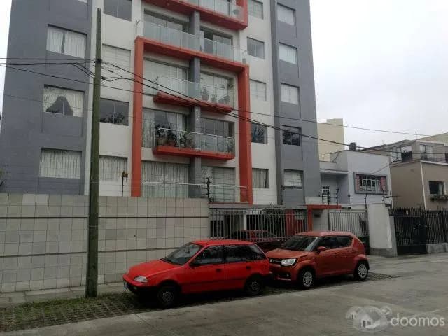 VENDO HERMOSO DPTO EN MIRAFLORES, CERCA AL PARQUE TRADICIONES. — foto 2