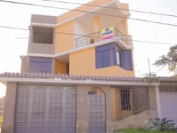 SE VENDE CASA