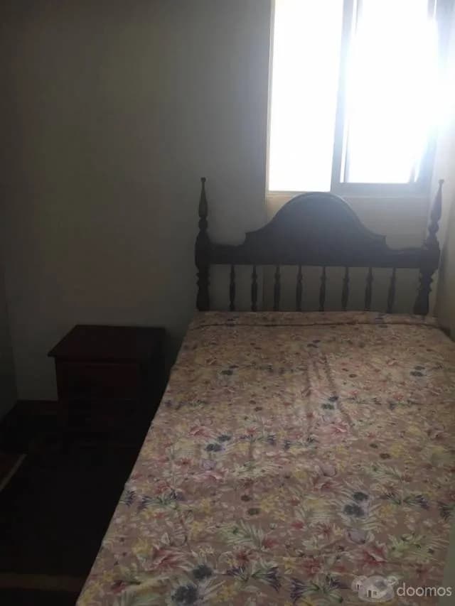 Busco roommate mujer ESTUDIANTE — foto 1