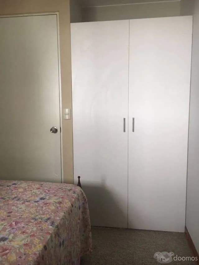 Busco roommate mujer ESTUDIANTE — foto 3