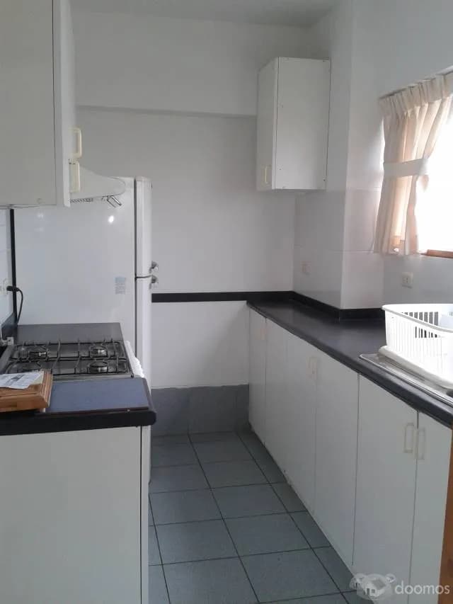 ALQUILO DEPARTAMENTO CON COCHERA TECHADA 3 DORMITORIOS — foto 4