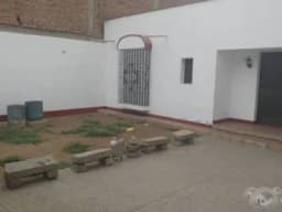 Vendo Casa Excelente Ubicación. Ideal para Clínica o Consultorios Médicos