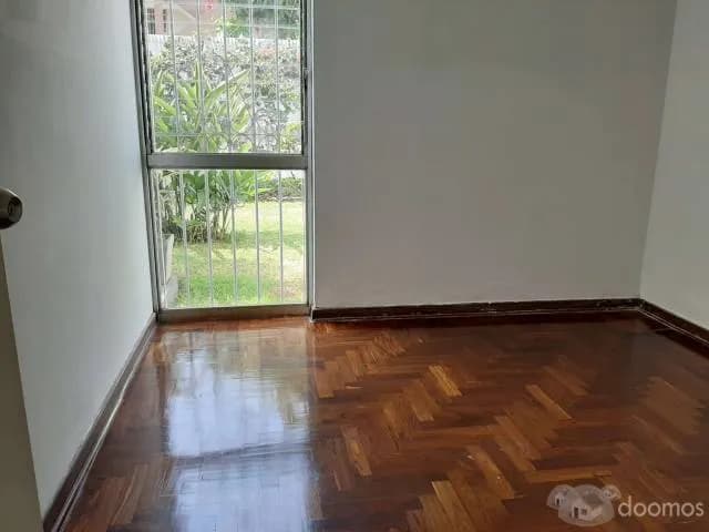 SE ALQUILA CASA CENTRICA — foto 7