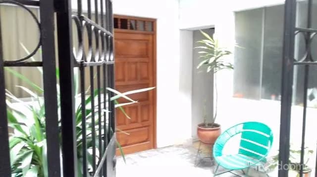 DEPARTAMENTO EN VENTA ZONA ESTRATEGICA! — foto 3