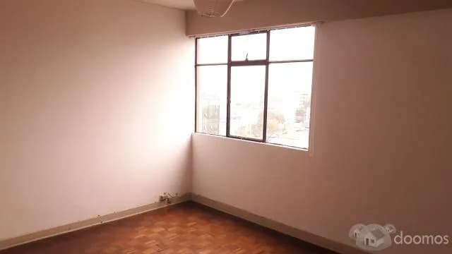 Venta Gran Departamento en Miraflores — foto 6