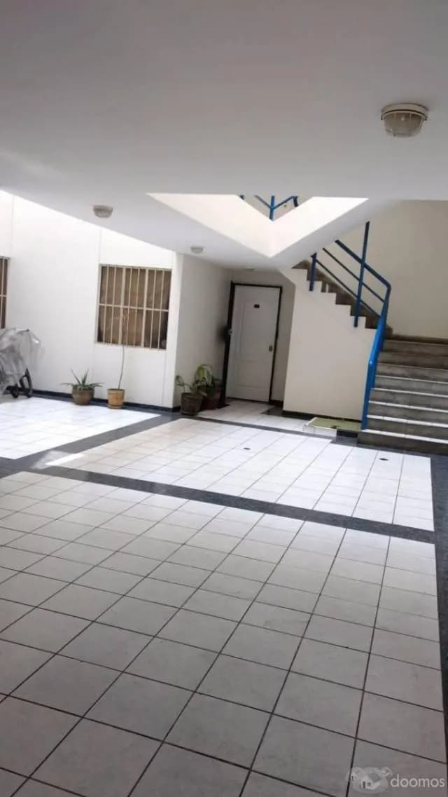 HERMOSO Y ACOGEDOR DEPARTAMENTO - AV. FRANCISCO LAZO - LINCE — foto 10