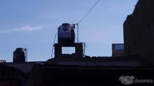 VENTA DE CASA COMO TERRENO - AV. SAN MARTIN - ICA — foto 1