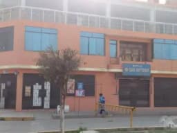 Alquilo local comercial esquina de dos avenidas