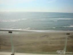 Alquiler de departamento amoblado frente al mar en Pimentel