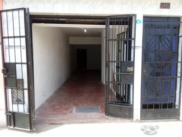VENDO INMUEBLE COMERCIAL — foto 1