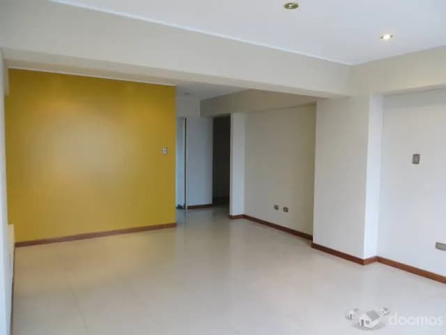 VENTA DE DEPARTAMENTO Y COCHERA EN SANTIAGO DE SURCO — foto 2