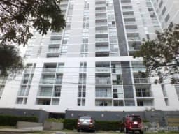 Hermoso Departamento FLAT con 4 Hab. 4 Baños y 2 cocheras en corazón de San Isidro PISO 12