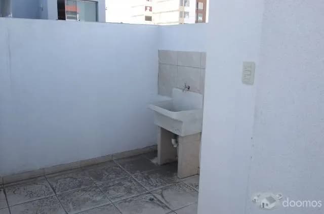 vendo casa de 3 pisos,jlb y rivero — foto 8
