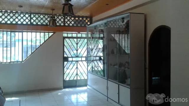 VENDO CASA EN TALARA BAJA EN AVENIDA H — foto 3