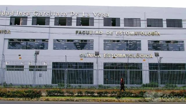 ALQUILO ESPACIOS EN LOCAL COMERCIAL — foto 3