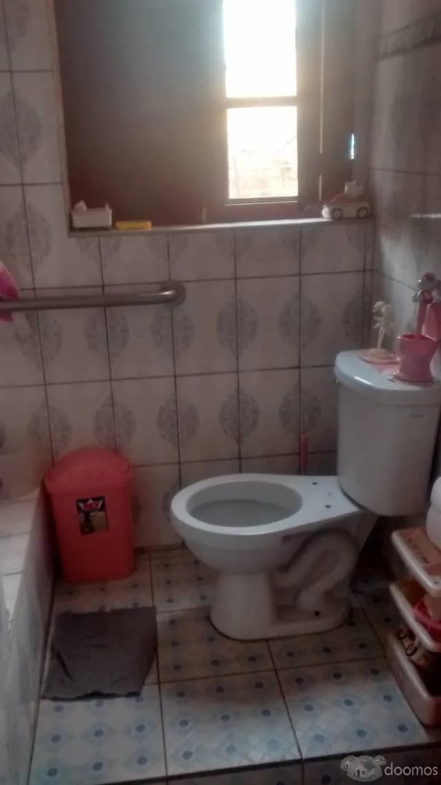 SE VENDE CASA DE DOS PISOS - CHIMBOTE — foto 5