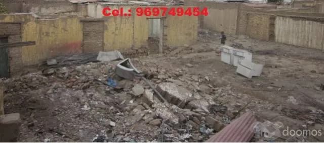 Terreno Comercial de 1490 m2 en el Centro de Trujillo — foto 1
