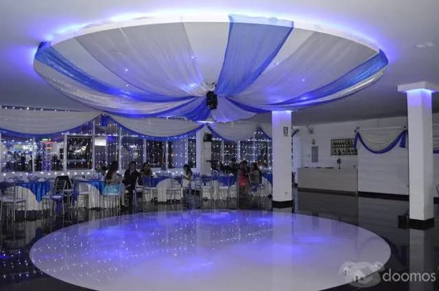 Local Comercial en Plena Av Tupac Amaru - Independencia — foto 1