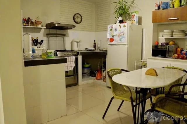 Venta Casa en esquina 260 m2 - Av. Ballestas Chorrillos — foto 8