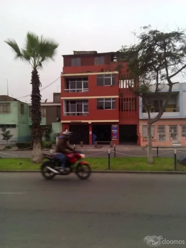 VENTA DEPARTAMENTO URB VENTURA ROSSI RIMAC — foto 1