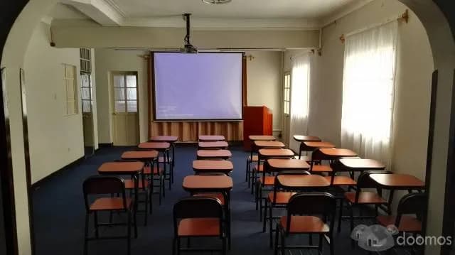 Auditorio multiusos, ubicado zona céntrica, primer piso, totalmente equipada — foto 1
