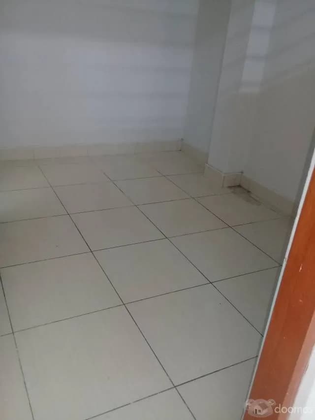habitación con baño  en Lince — foto 2