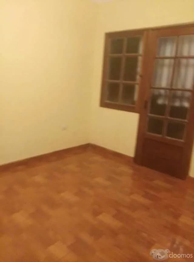 VENTA CASA CALLAO ( ESPALDA SEDAPAL) ALT. HOSPITAL CARRION — foto 4