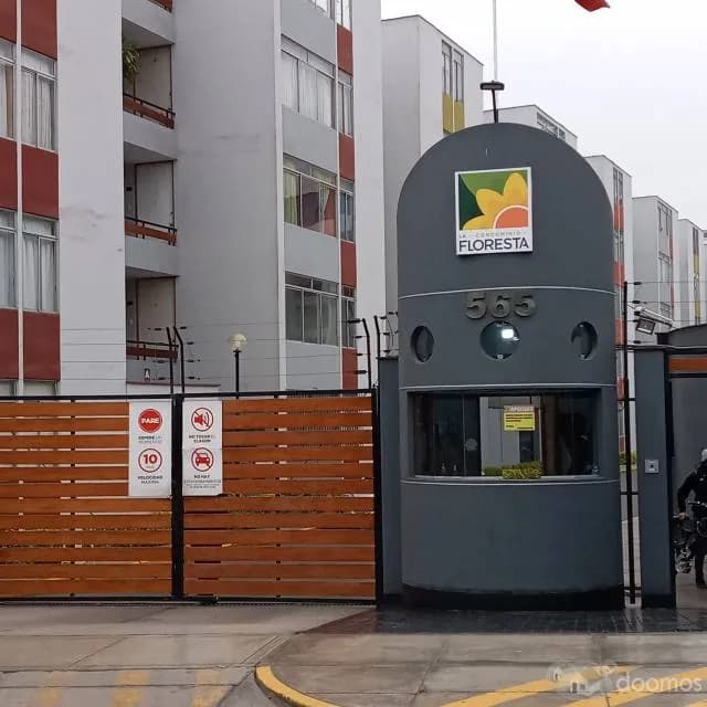 ALQUILO BONITO DEPARTAMENTO EN CON DOMINIO LA FLORESTA — foto 1