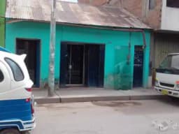 en venta casa en juliaca zona comercial