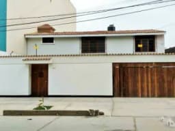VENDEMOS CASA EN URB. PATAZCA - CHICLAYO
