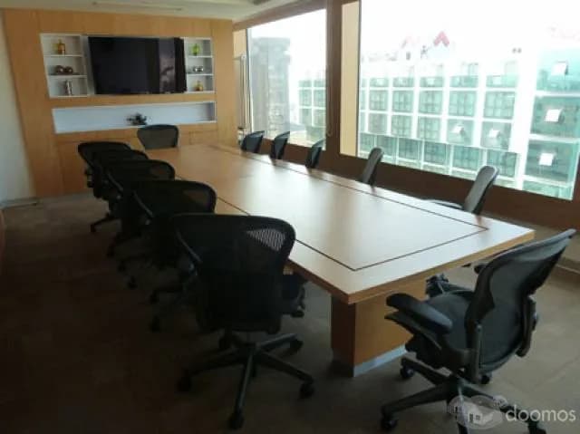 Trabaje desde un lugar de trabajo profesional más cerca de usted — foto 3