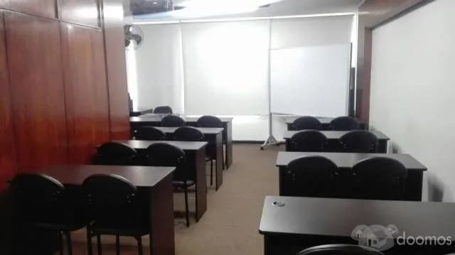 alquiler de aulas y laboratorio de computo — foto 2