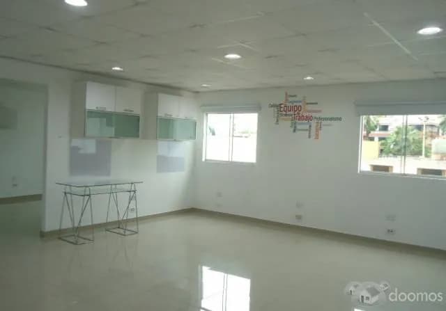 ALQUILER DE OFICINAS EN EL TRIGAL - SURCO — foto 2