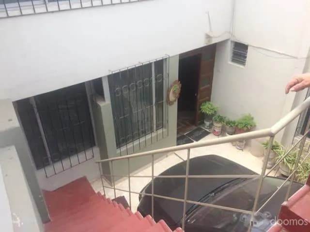 VENTA DE CASA EXCELENTE UBICACIÓN EN YANAHUARA — foto 7
