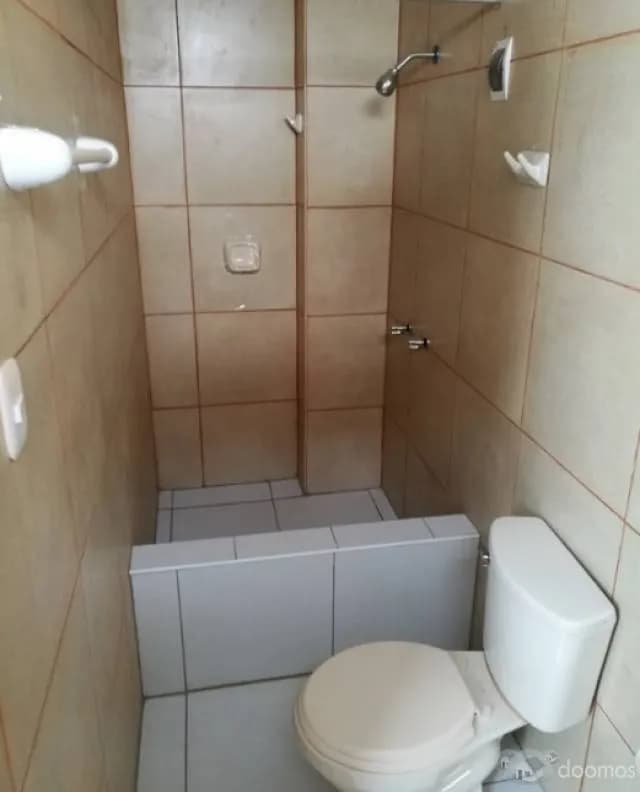 Se alquila departamento y oficina de estreno independientes — foto 2
