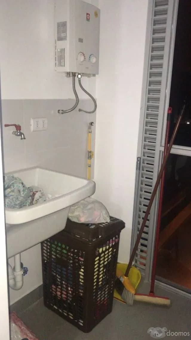 SE BUSCA ROOMATE — foto 6