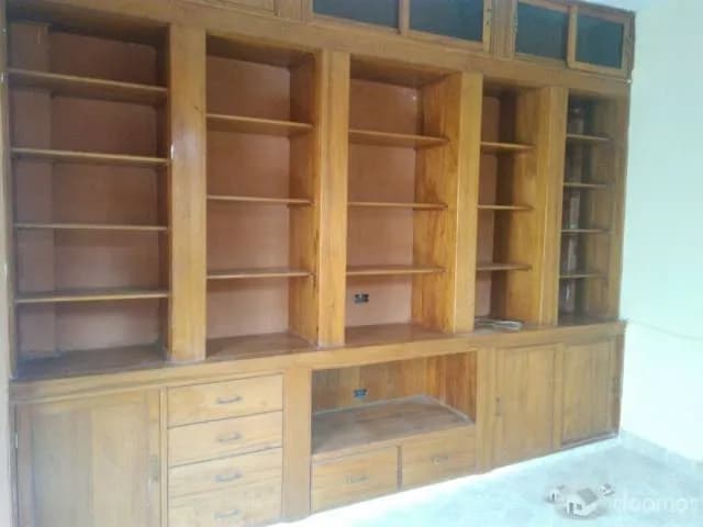 ALQUILO AMPLIA CASA EN TARAPOTO EXCELENTE UBICACIÓN — foto 8