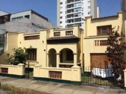 SAN ANTONIO - MIRAFLORES - CASA COMO TERRENO