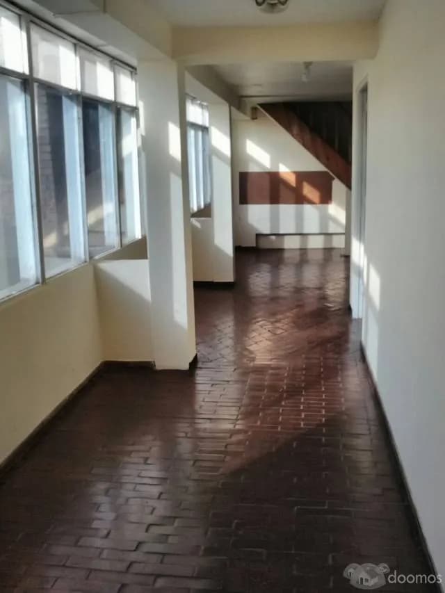 ALQUILO LOCAL COMERCIAL DUPLEX — foto 8