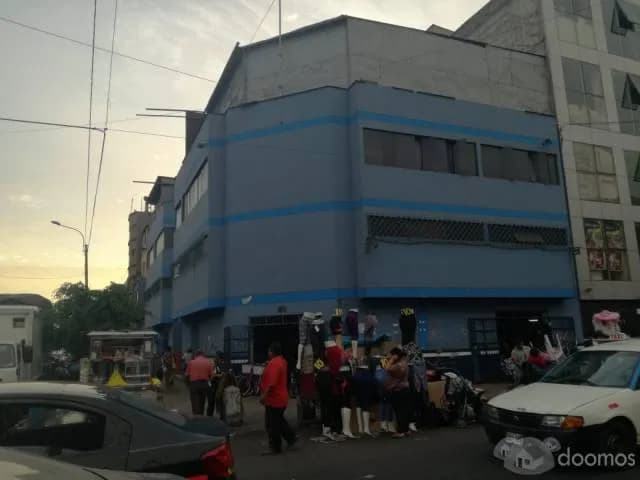 TIENDA COMERCIAL — foto 8