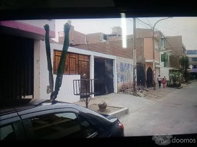 VENDO CASA 140 M2 ALISOS CON DANIEL ALCIDES CARRION , COMO TERRENO $ 95,000  CON TITULO — foto 2