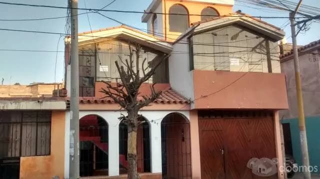 Venta De Casa En Mariano Melgar — foto 8