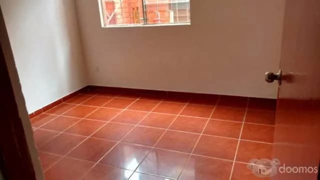 Venta Casa Ideal Personas con Negocio - Los Olivos — foto 7