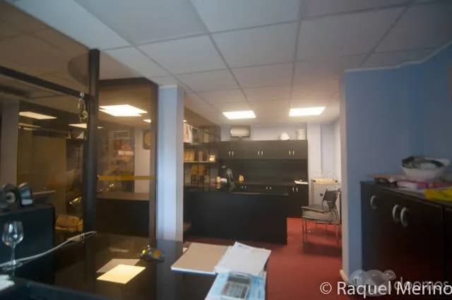 Vendo oficina de 40.375m2 - Centro ferretero — foto 1