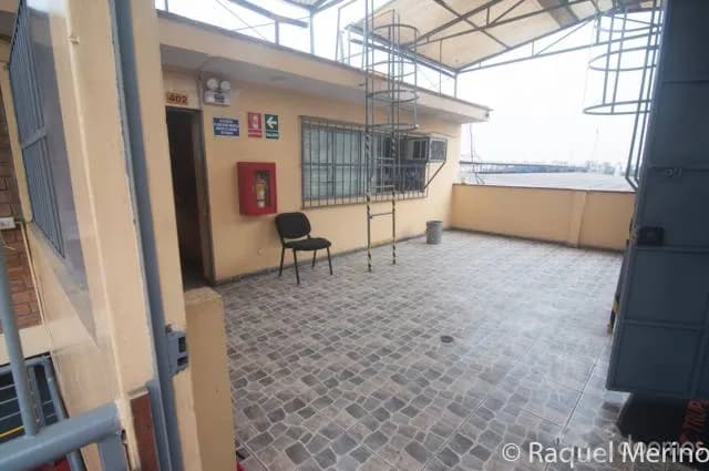 Vendo oficina de 40.375m2 - Centro ferretero — foto 6